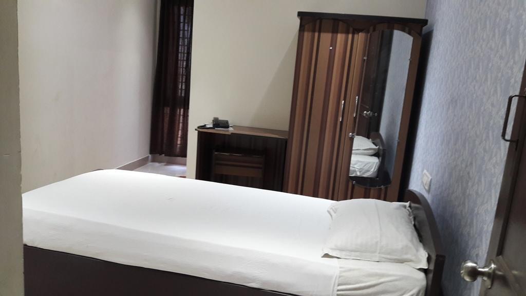 Готель Star Msr Residency Perambalur Екстер'єр фото